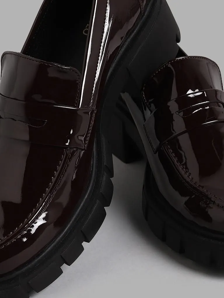 LUNA BLU Chunky Heel Loafers with Wine-Colored Leather