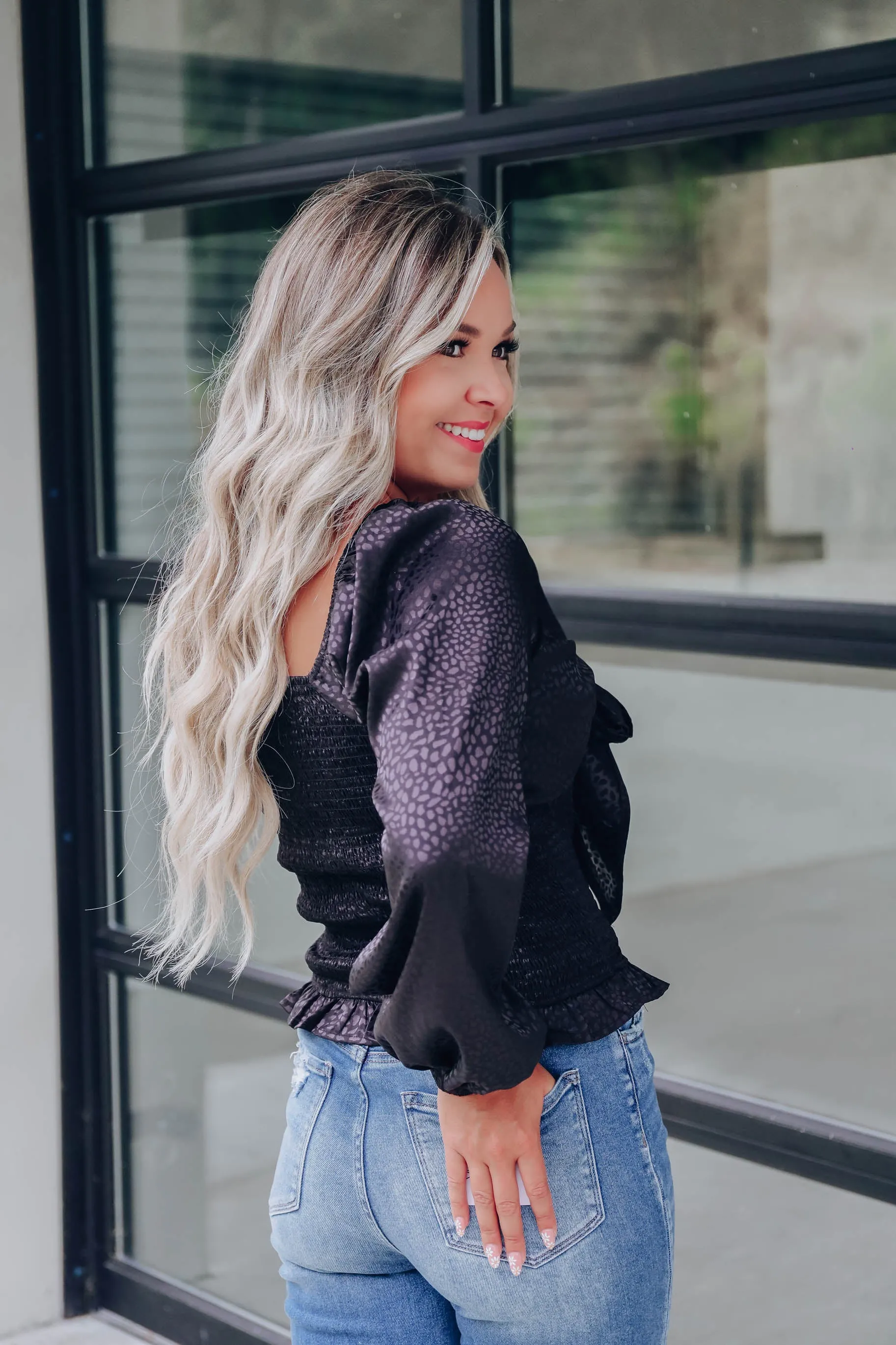 Tobee Tie Front Smocked Top - Black
