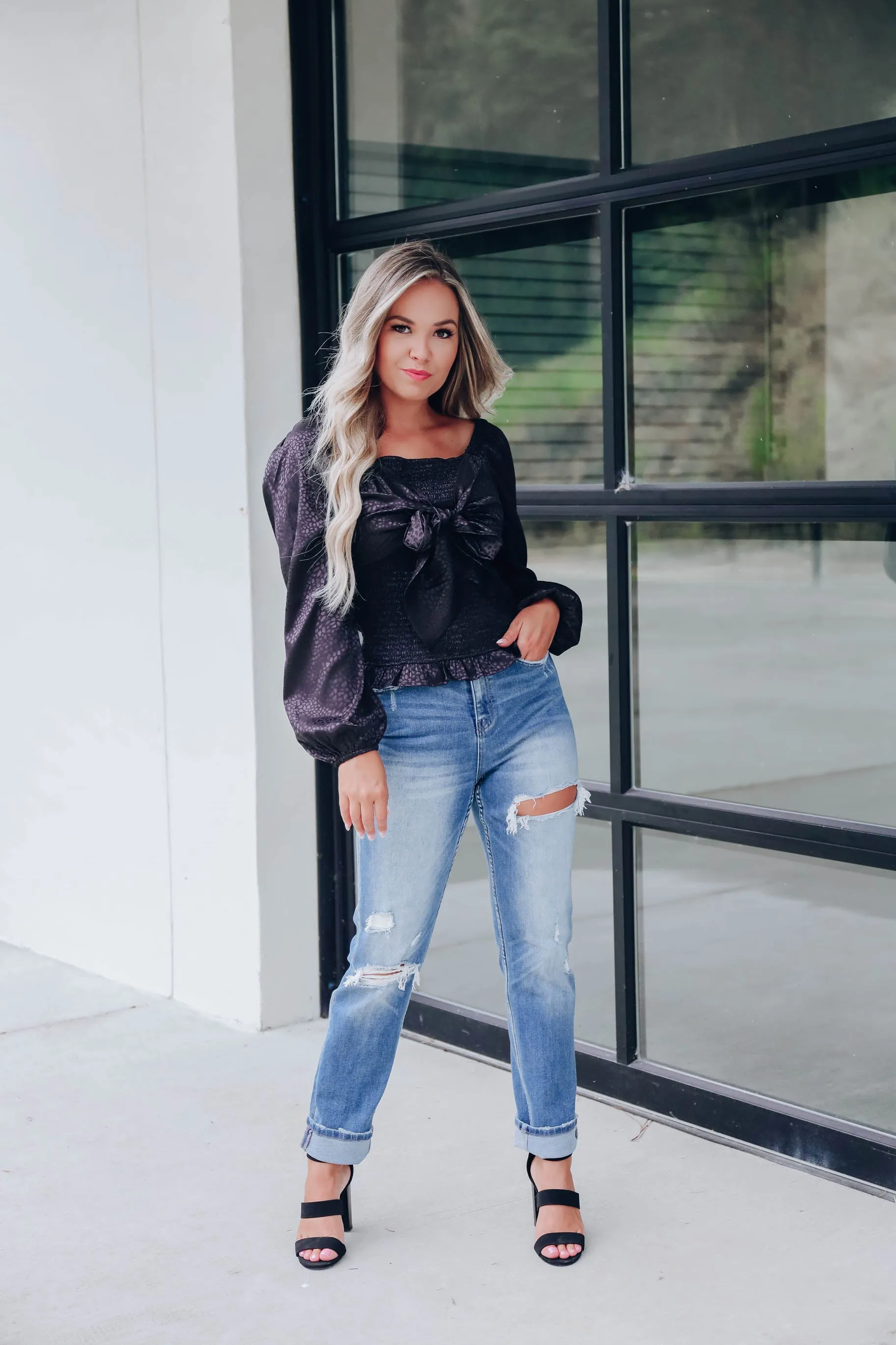 Tobee Tie Front Smocked Top - Black