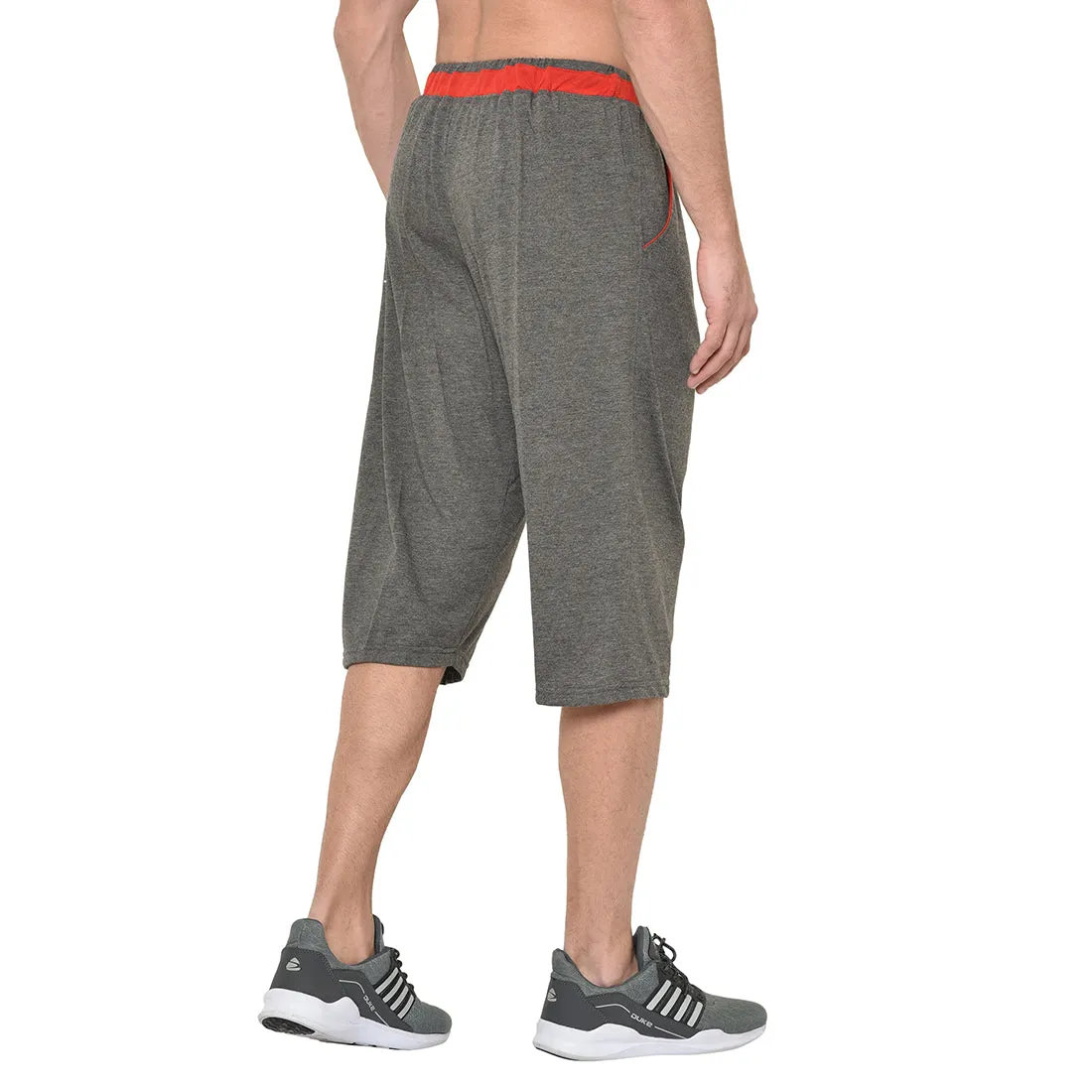 Vimal Jonney Cotton Blended Regular Fit Dark Grey 3/4th Capri For Men